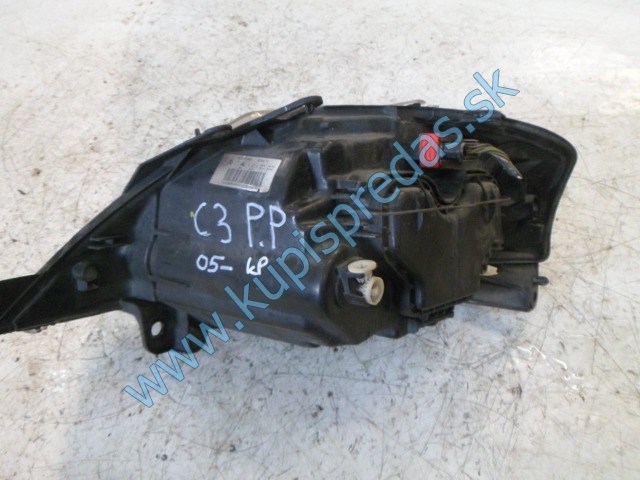 pravé predné svetlo na citroen c3 1,4i 16V, 9682672980